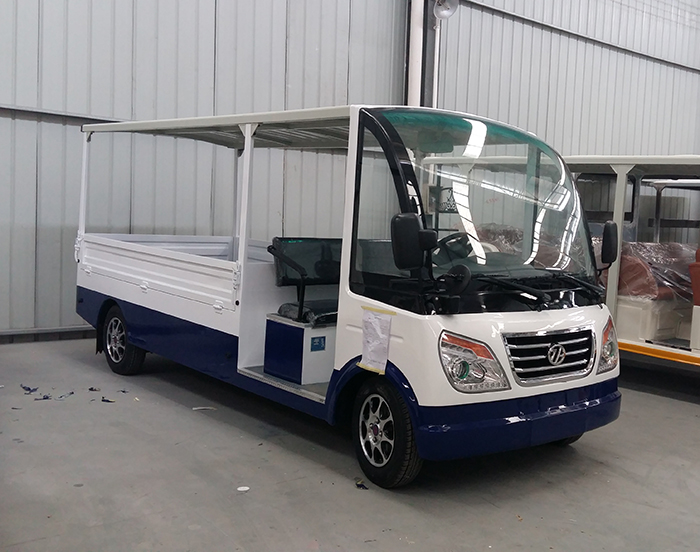 燃油貨車(chē)